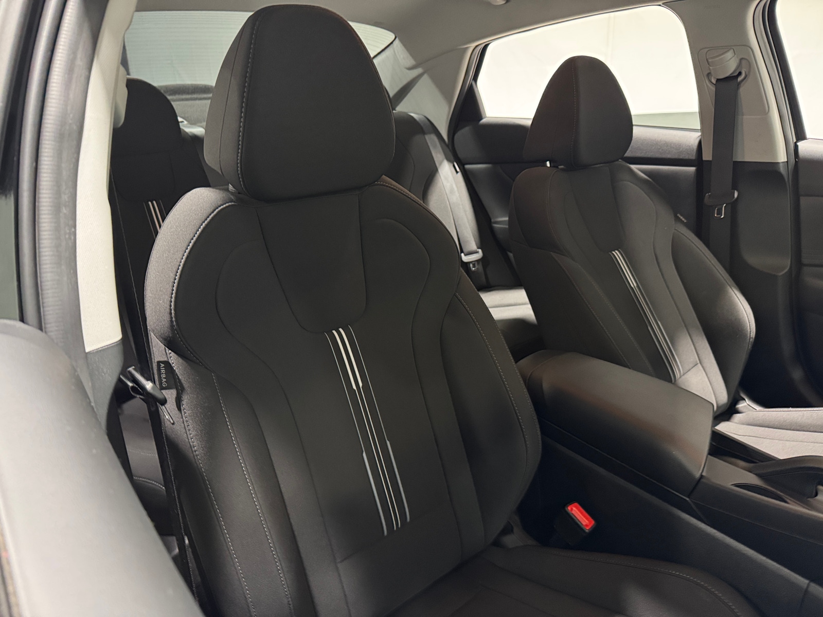 Thumbnail: 2024 Hyundai Elantra - 2