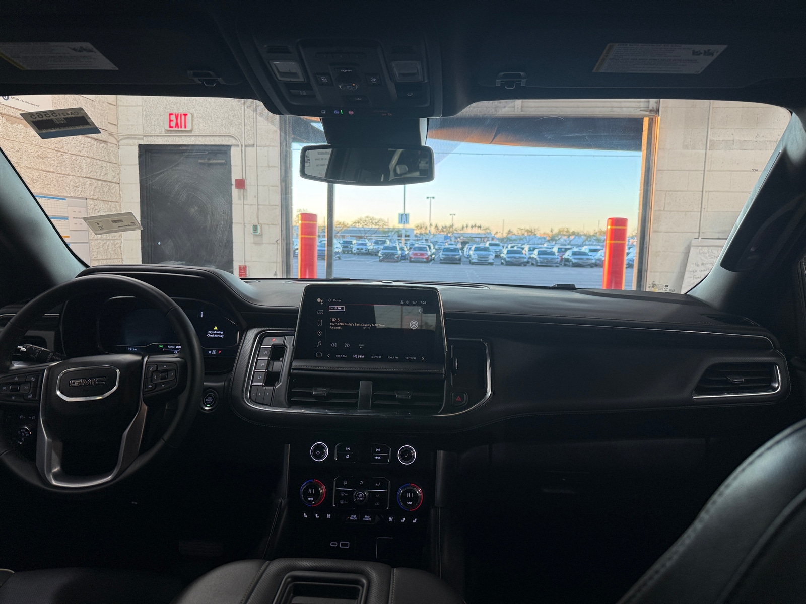 Thumbnail: 2024 GMC Yukon XL - 2