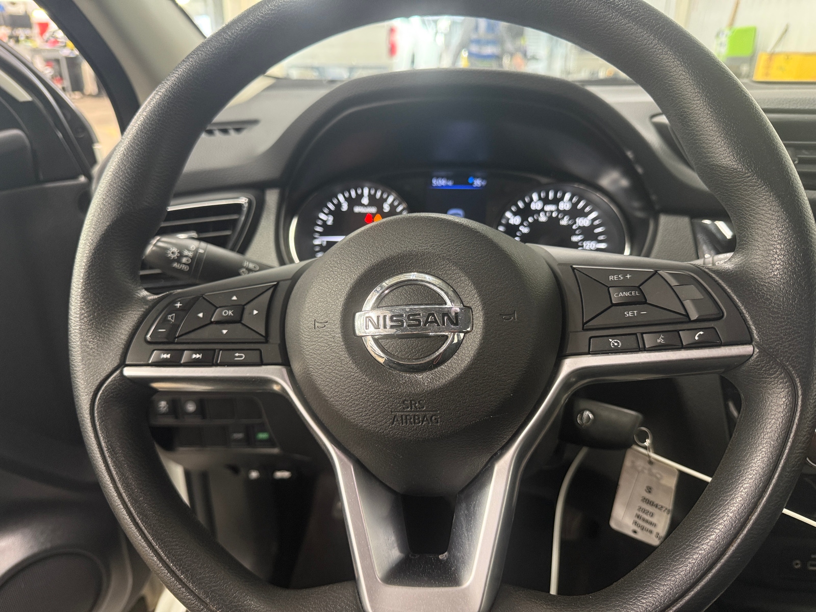 Thumbnail: 2020 Nissan Rogue Sport - 5