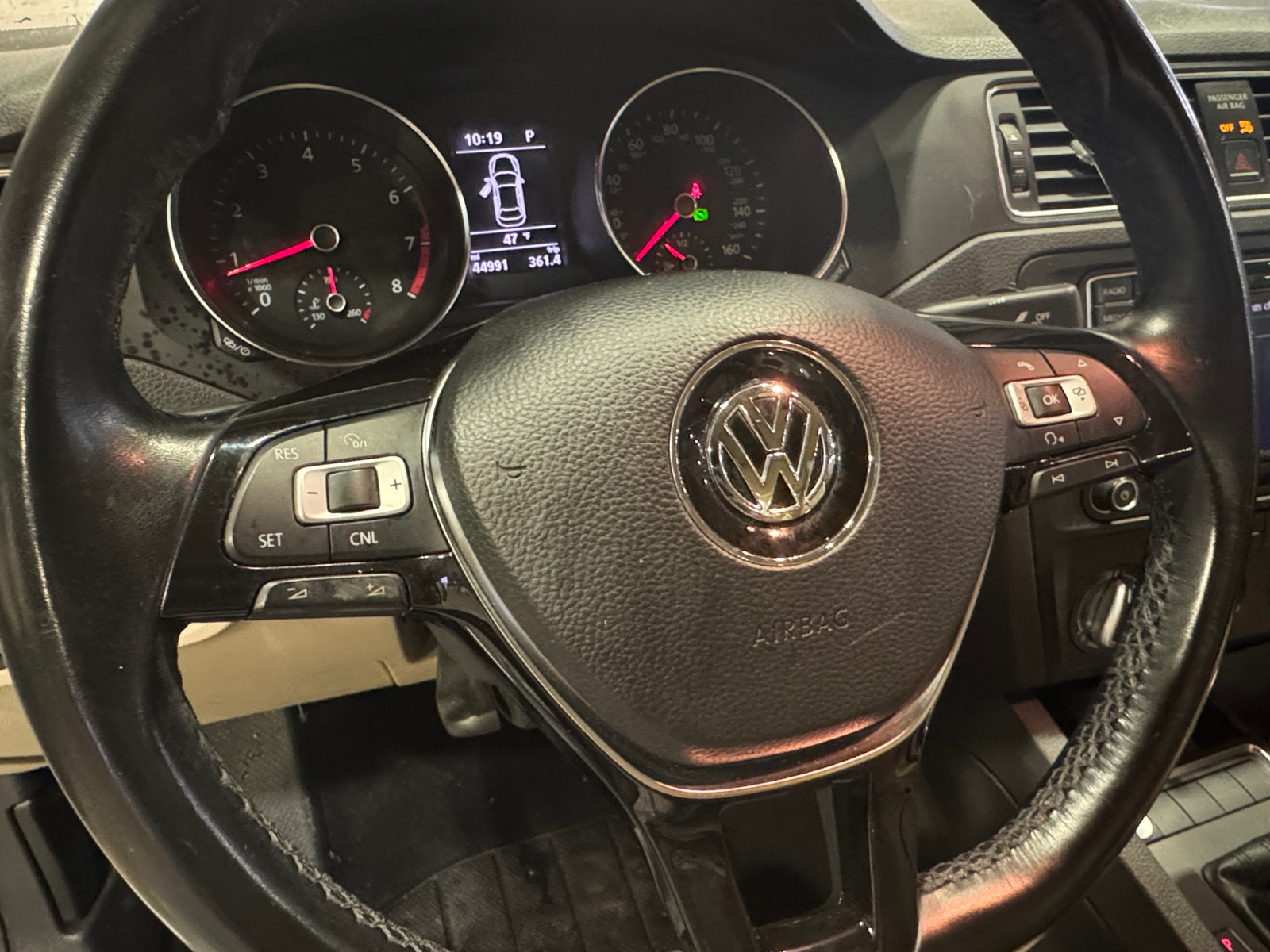 Thumbnail: 2018 Volkswagen Jetta - 4