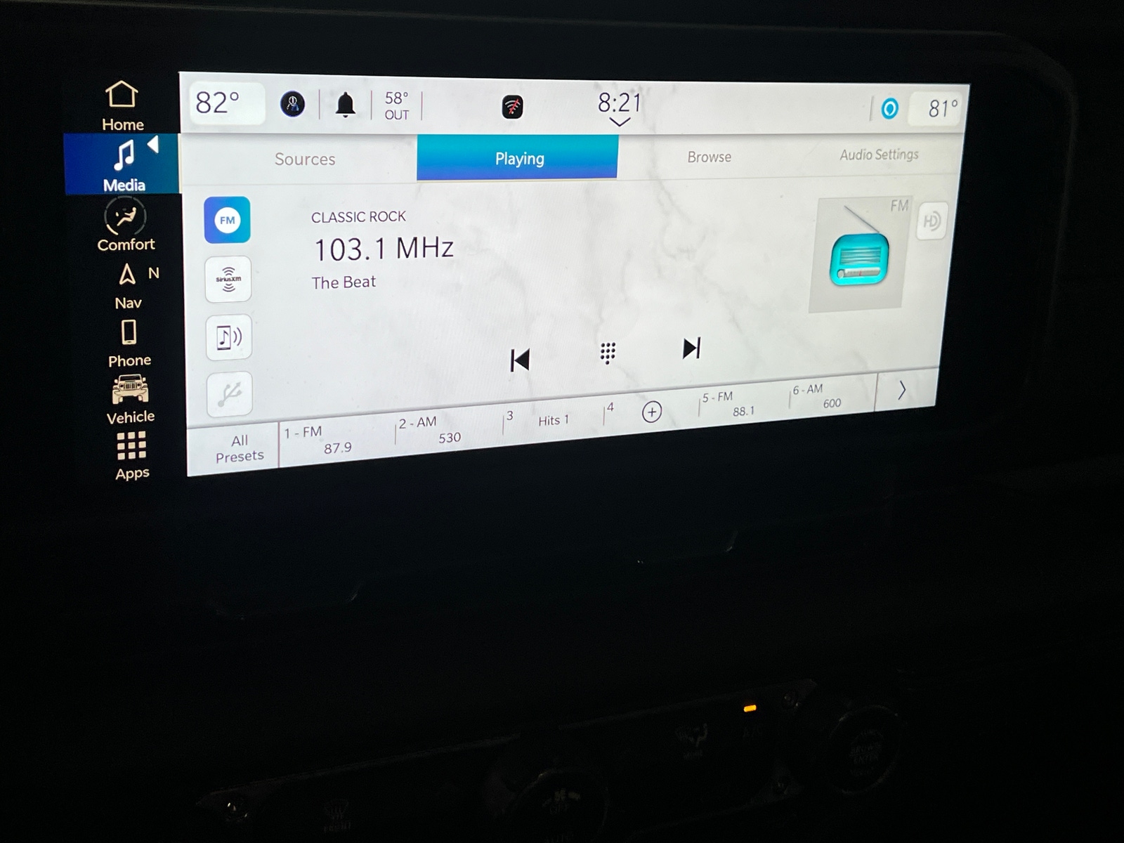 Thumbnail: 2024 Jeep Wrangler - 4