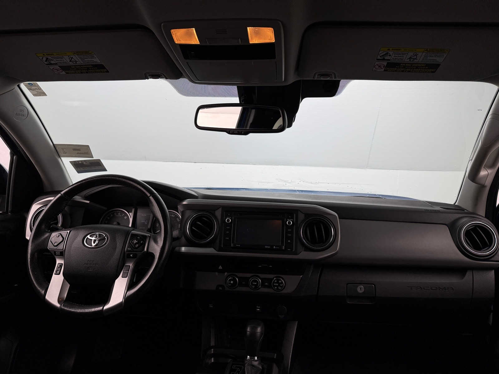 Thumbnail: 2018 Toyota Tacoma - 3