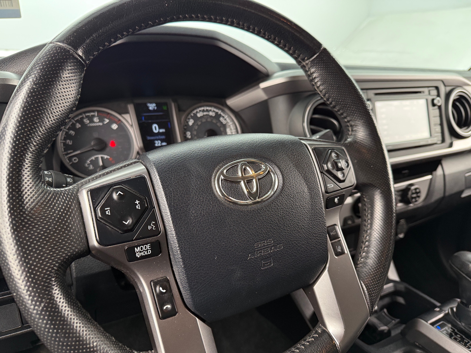 Thumbnail: 2018 Toyota Tacoma - 5