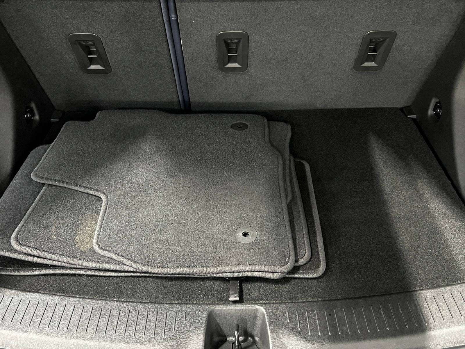 Thumbnail: 2023 Chevrolet Bolt EUV - 6