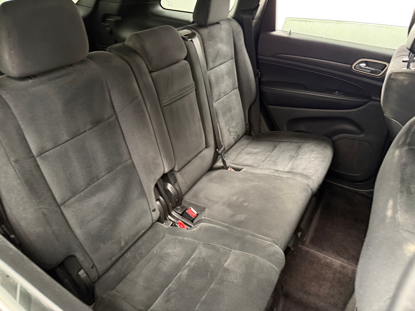 Thumbnail: 2017 Jeep Grand Cherokee - 6