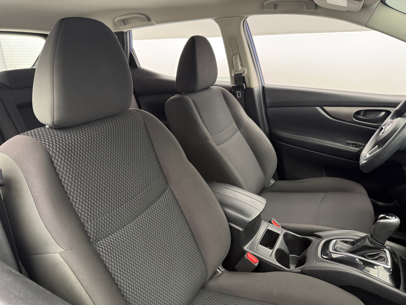 Thumbnail: 2019 Nissan Rogue Sport - 2