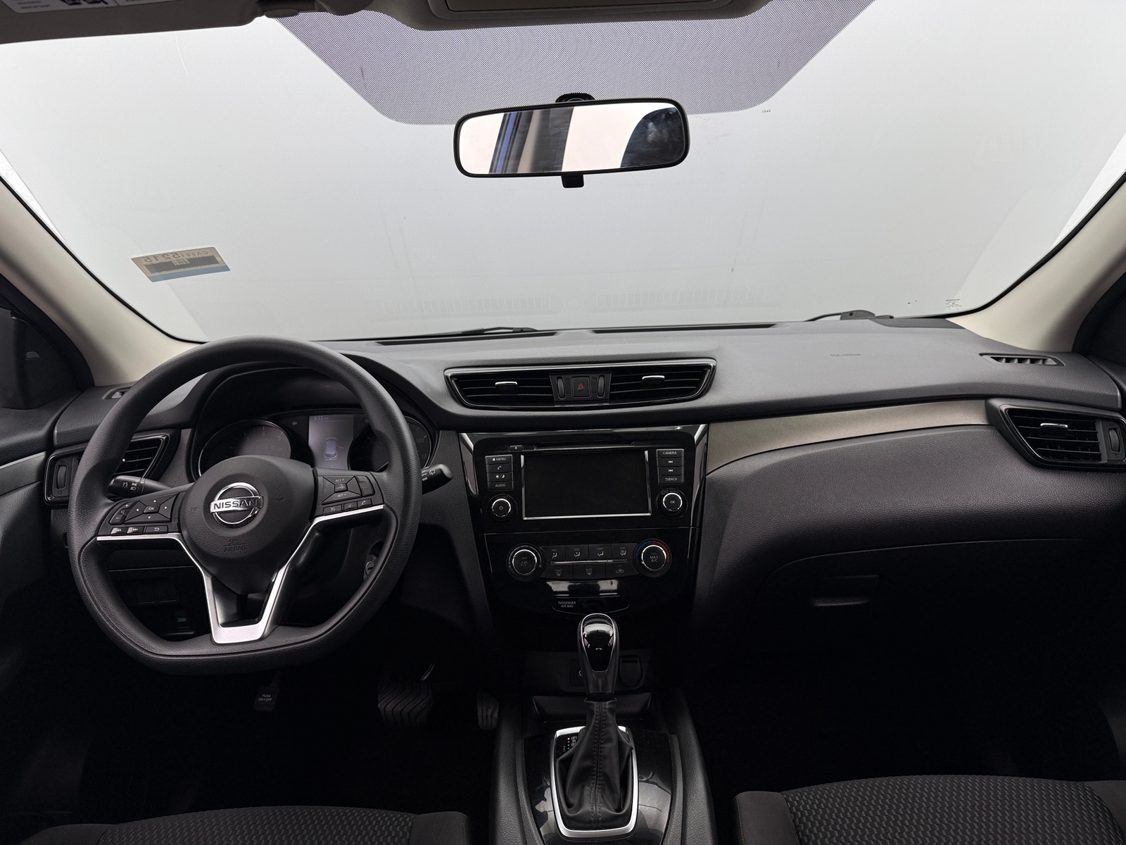 Thumbnail: 2019 Nissan Rogue Sport - 3