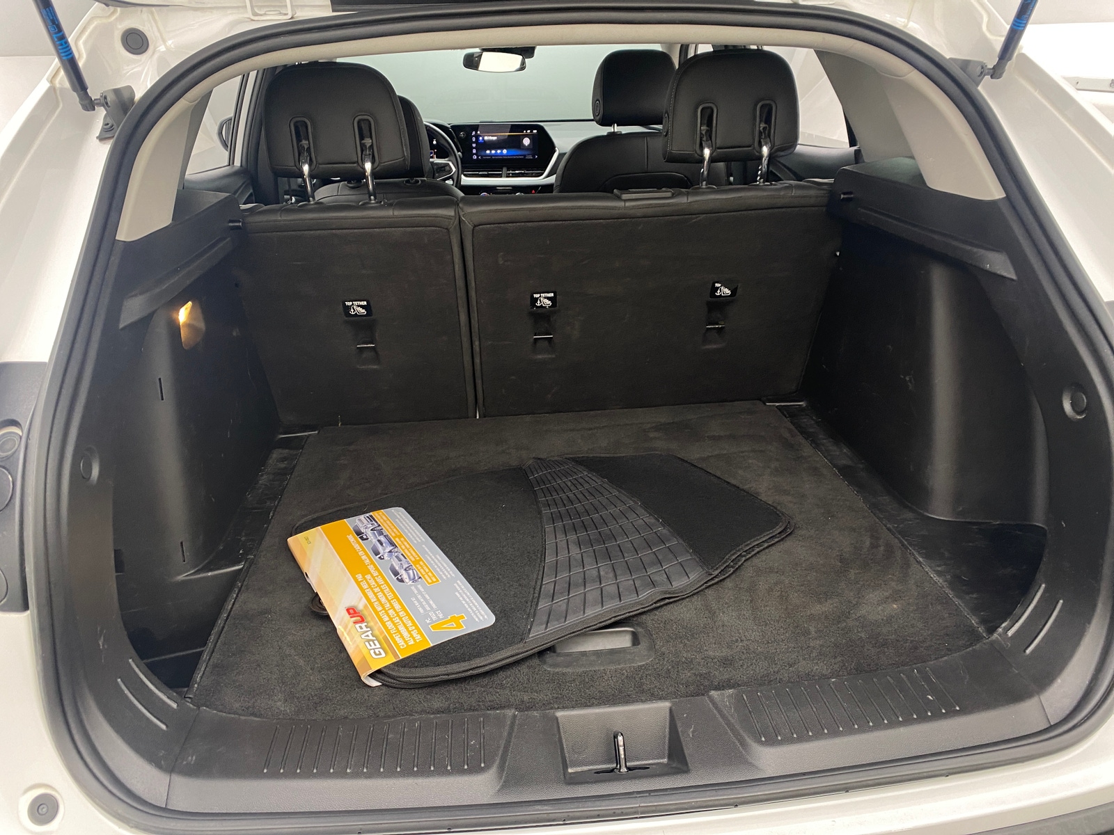 Thumbnail: 2024 Chevrolet Trax - 7