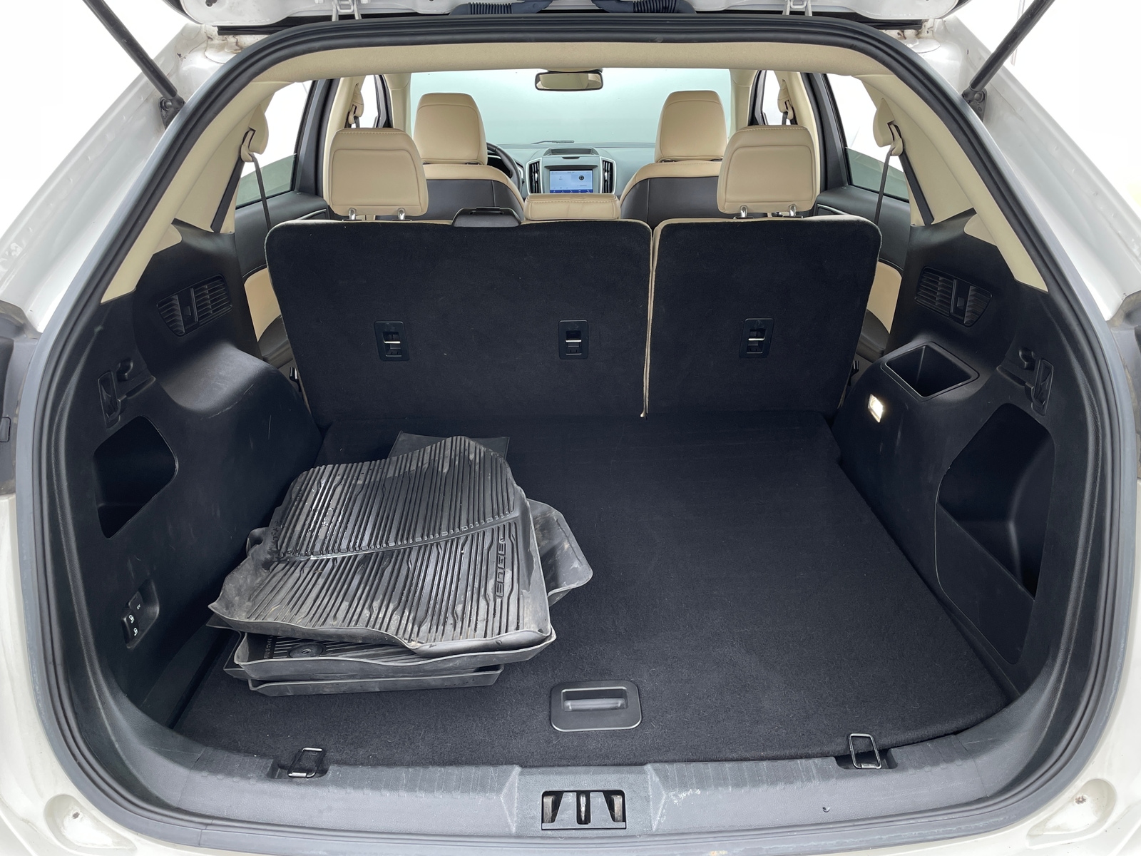 Thumbnail: 2020 Ford Edge - 6