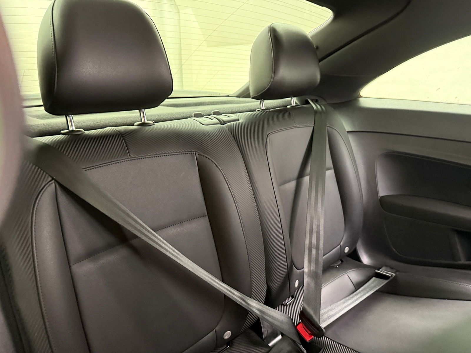 Thumbnail: 2018 Volkswagen Beetle - 5