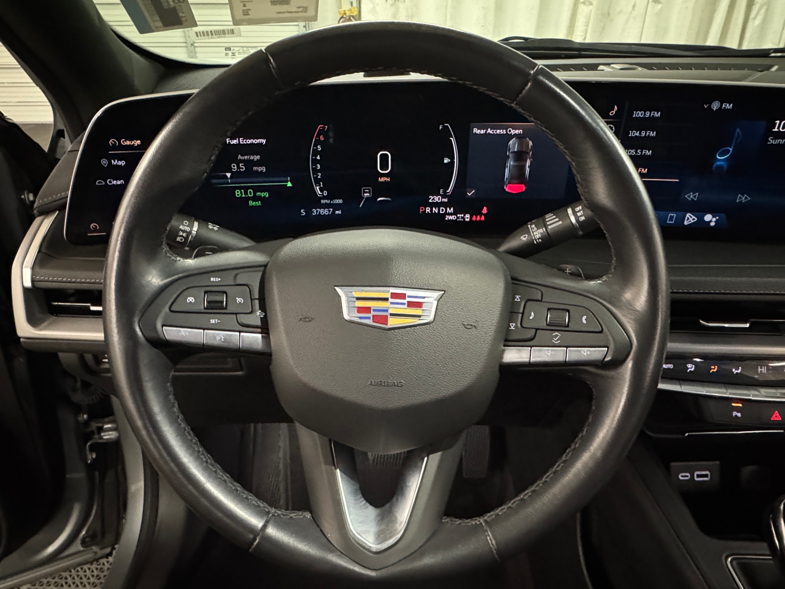 Thumbnail: 2024 Cadillac XT4 - 4