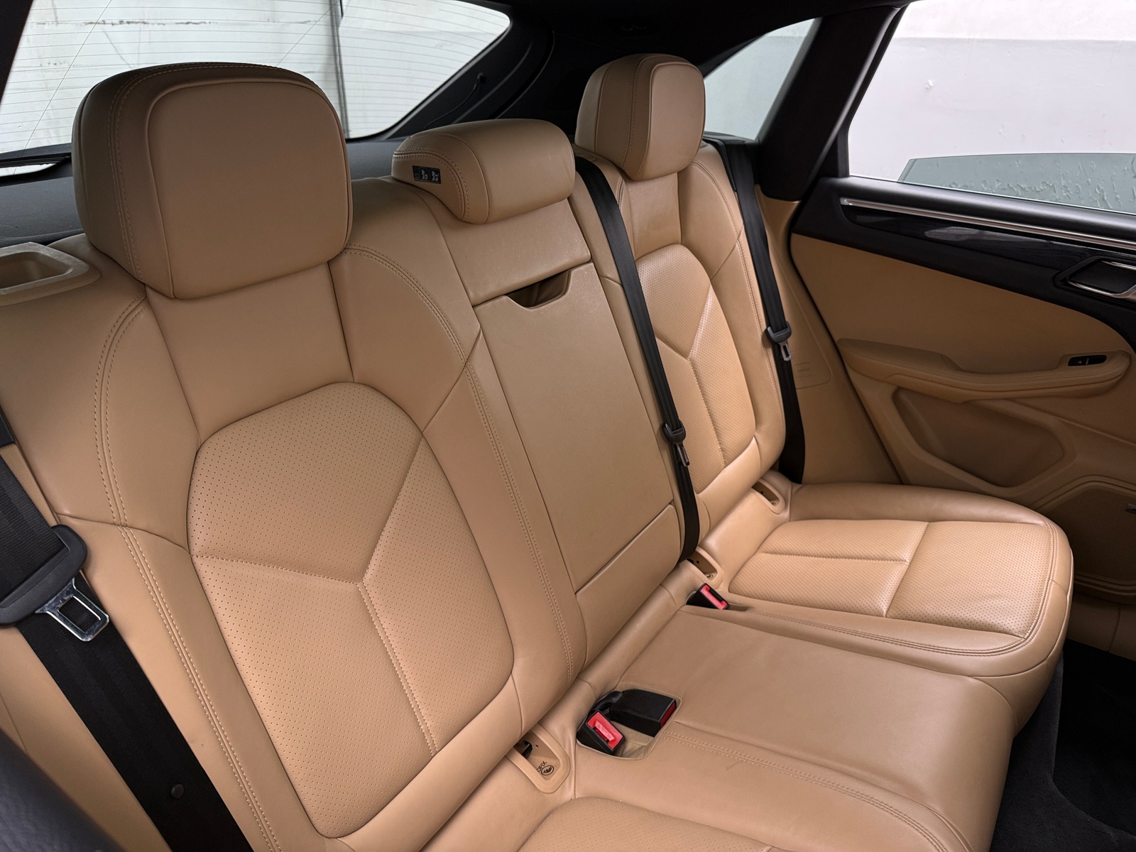 Thumbnail: 2018 Porsche Macan - 5