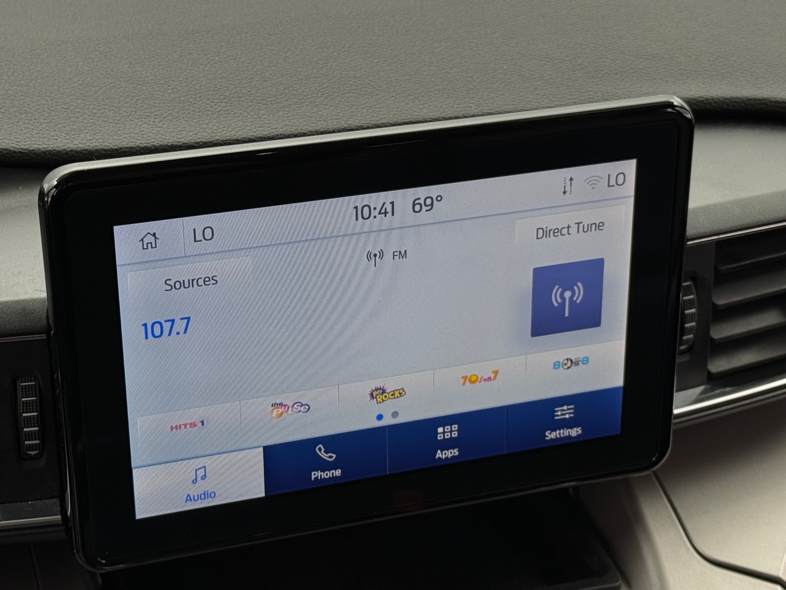 Thumbnail: 2023 Ford Explorer - 4