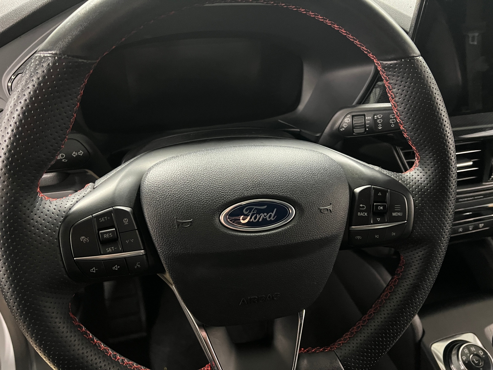 Thumbnail: 2023 Ford Escape - 4