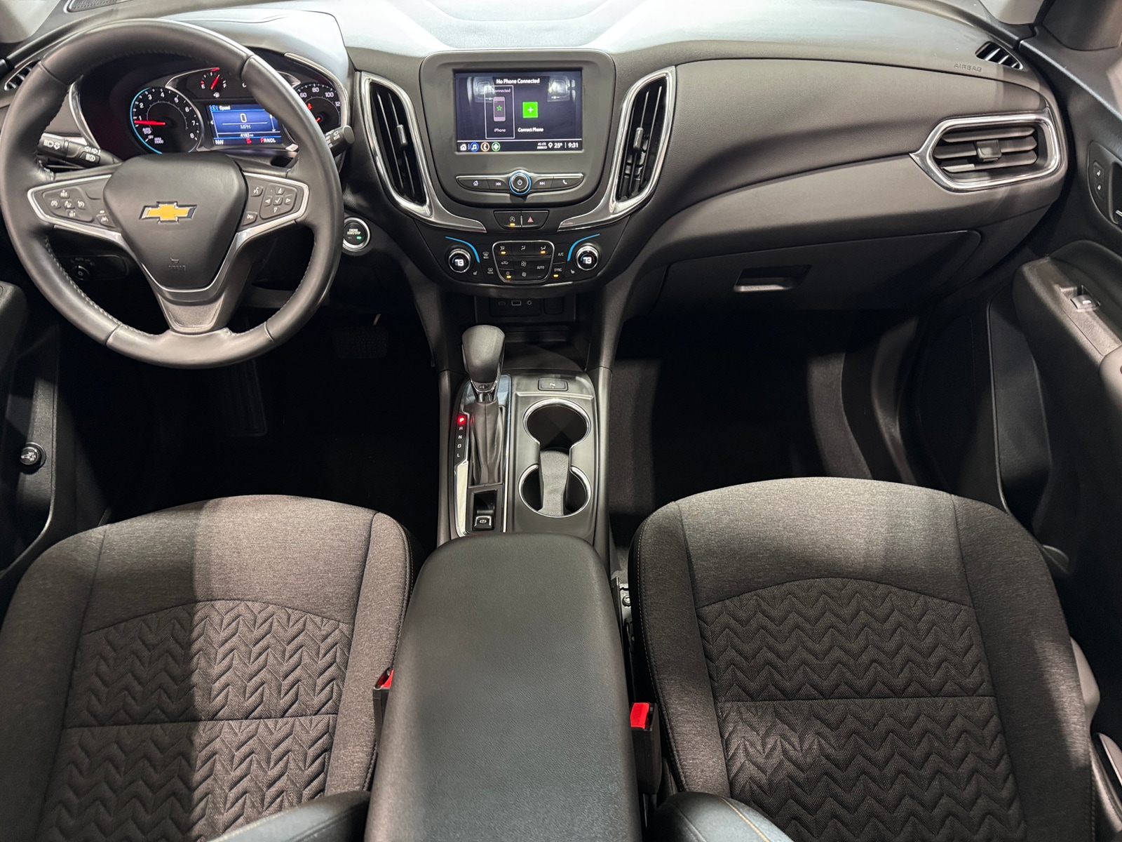 Thumbnail: 2022 Chevrolet Equinox - 3