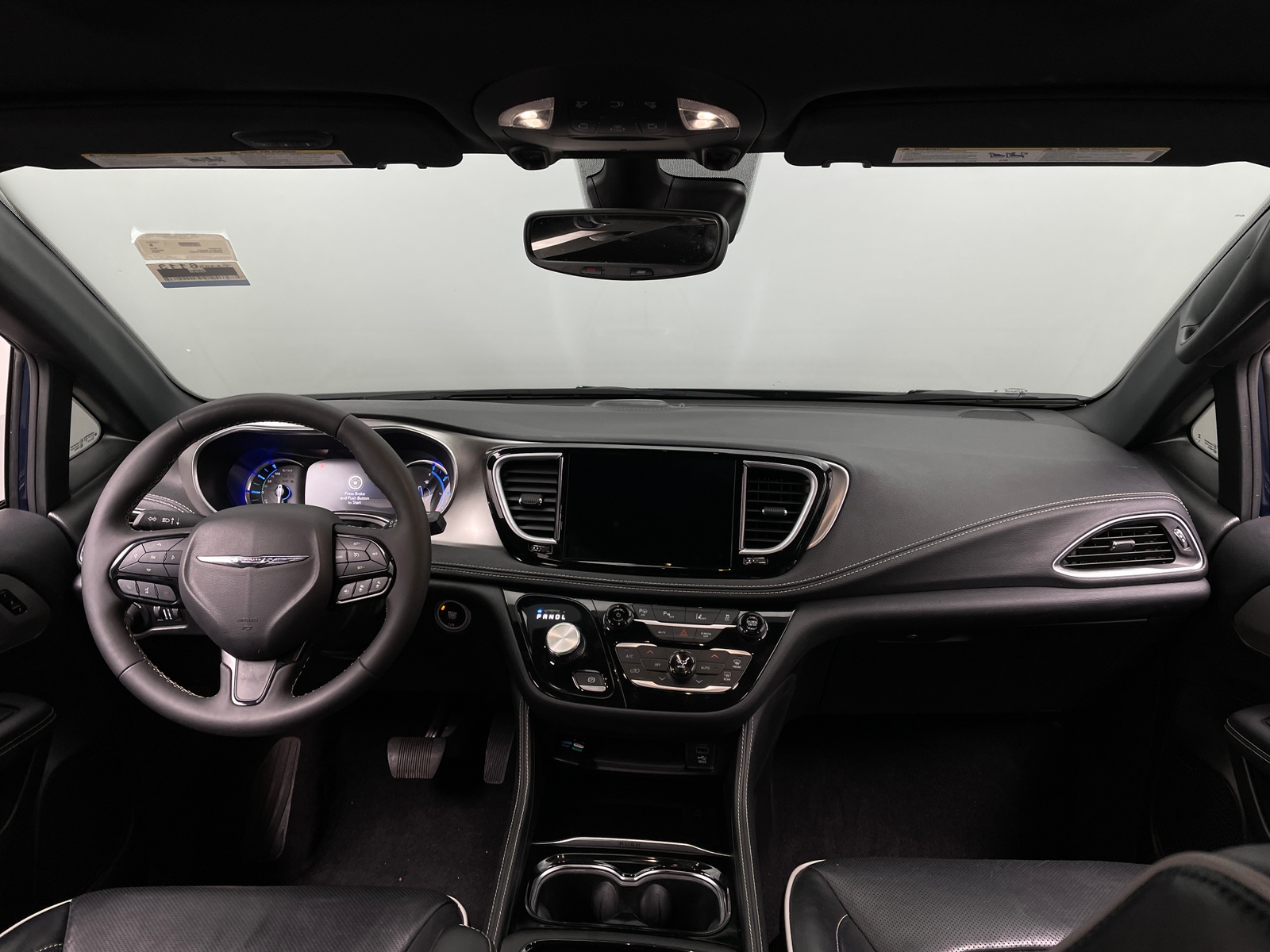 Thumbnail: 2024 Chrysler Pacifica - 2