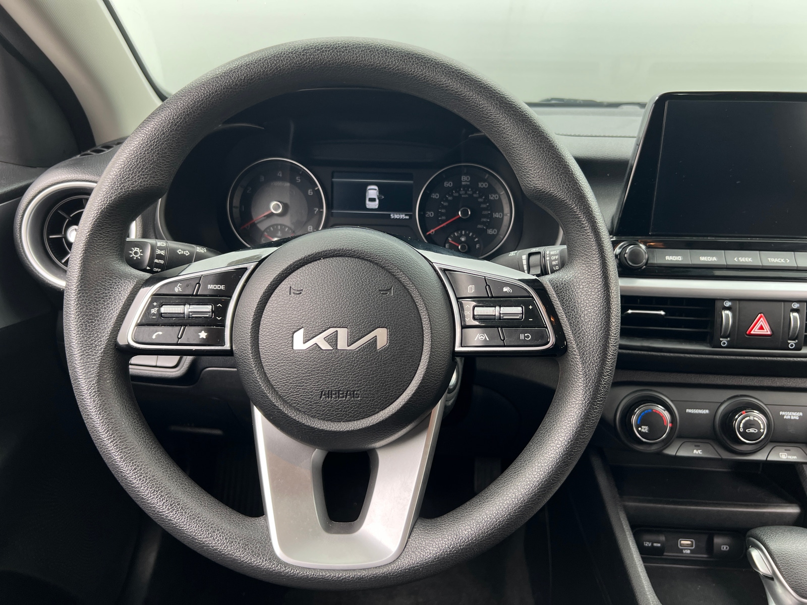 Thumbnail: 2024 Kia Forte - 5