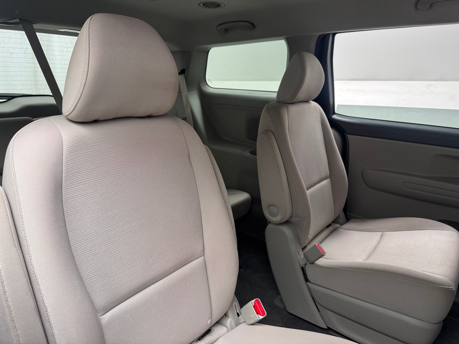 Thumbnail: 2015 Kia Sedona - 6