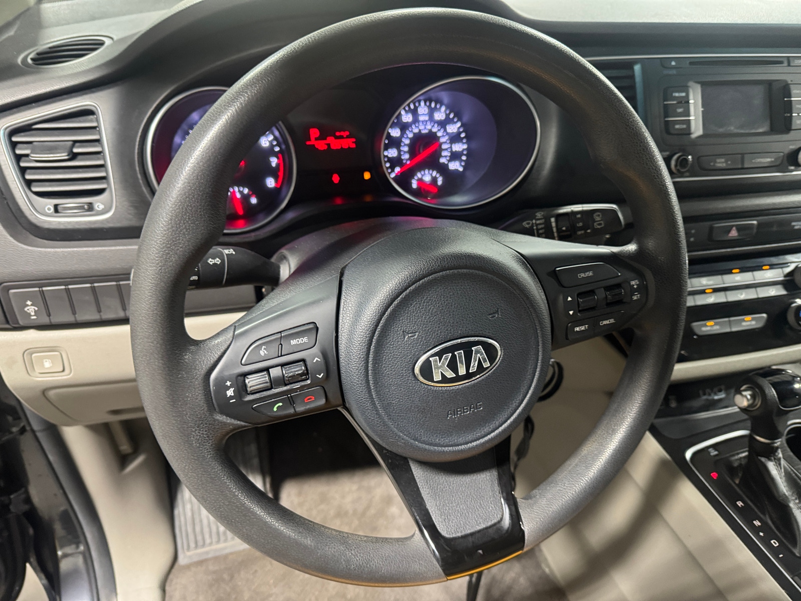 Thumbnail: 2015 Kia Sedona - 5