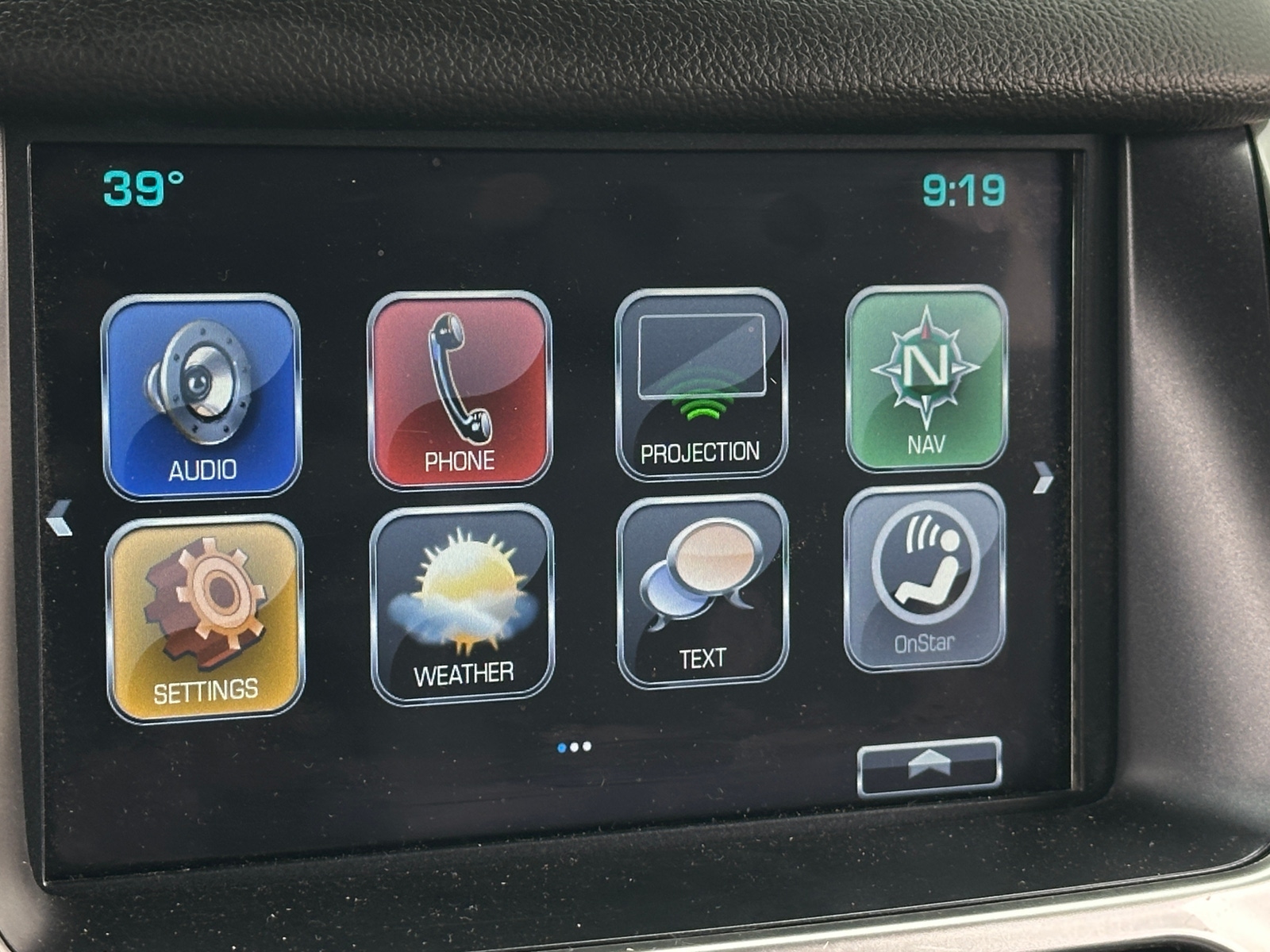 Thumbnail: 2020 Chevrolet Tahoe - 3