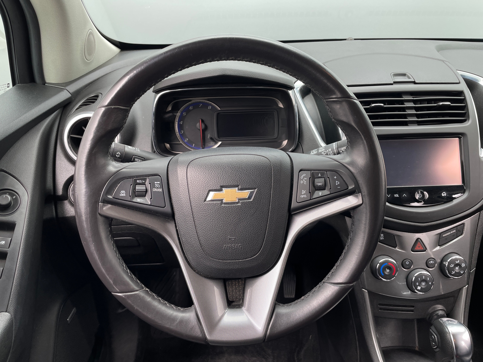 Thumbnail: 2015 Chevrolet Trax - 4
