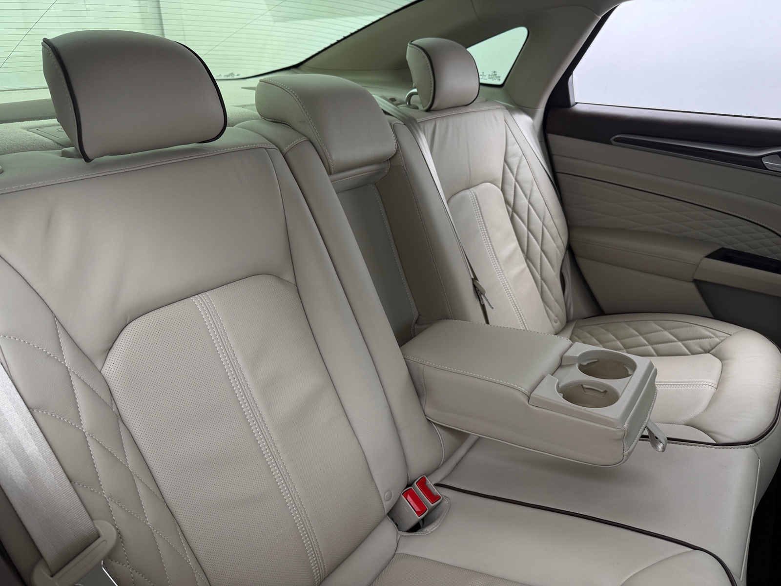 Thumbnail: 2017 Ford Fusion - 5