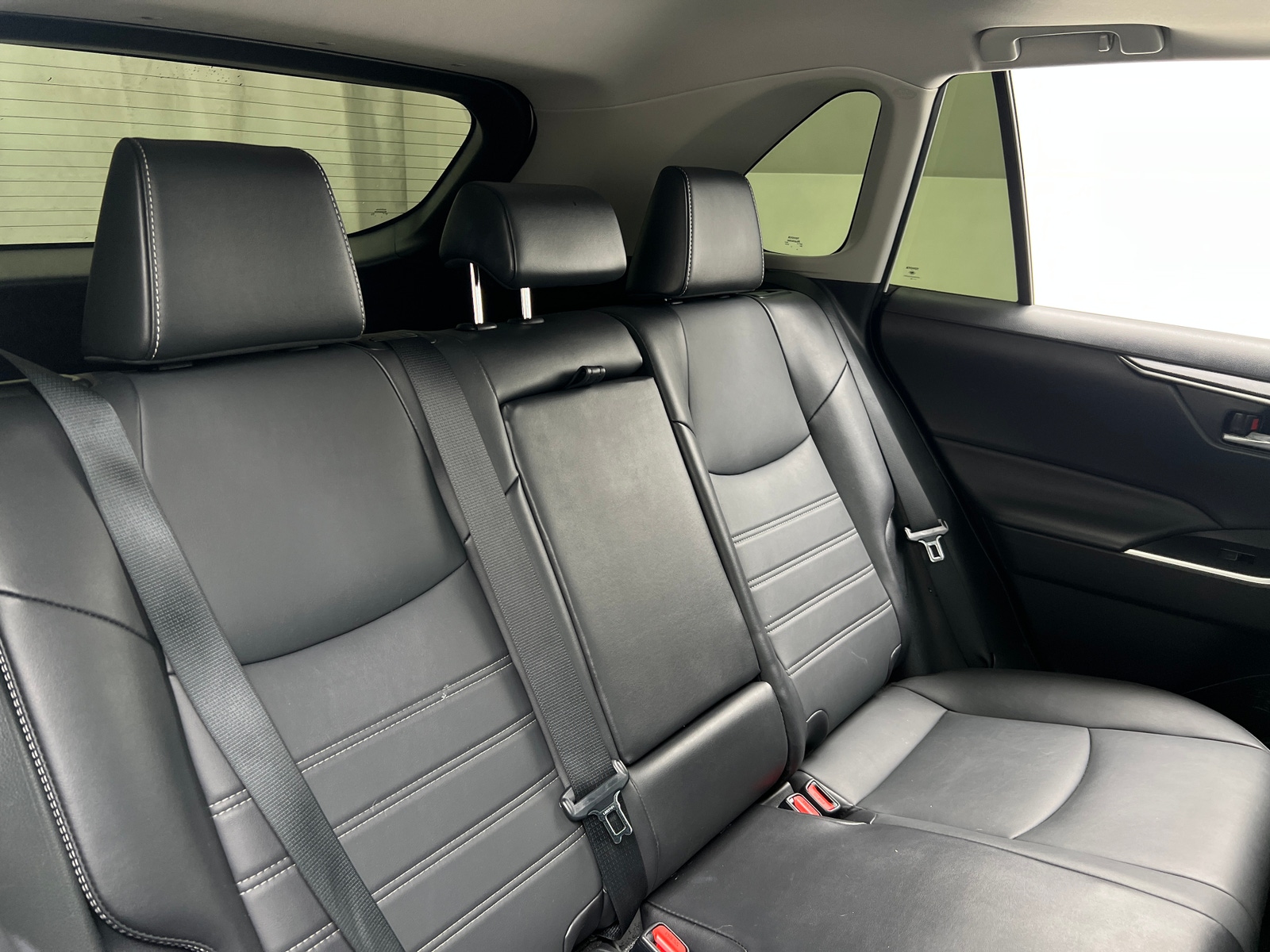 Thumbnail: 2022 Toyota RAV4 - 5