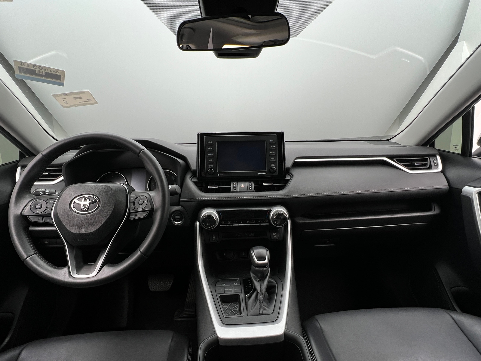 Thumbnail: 2022 Toyota RAV4 - 2