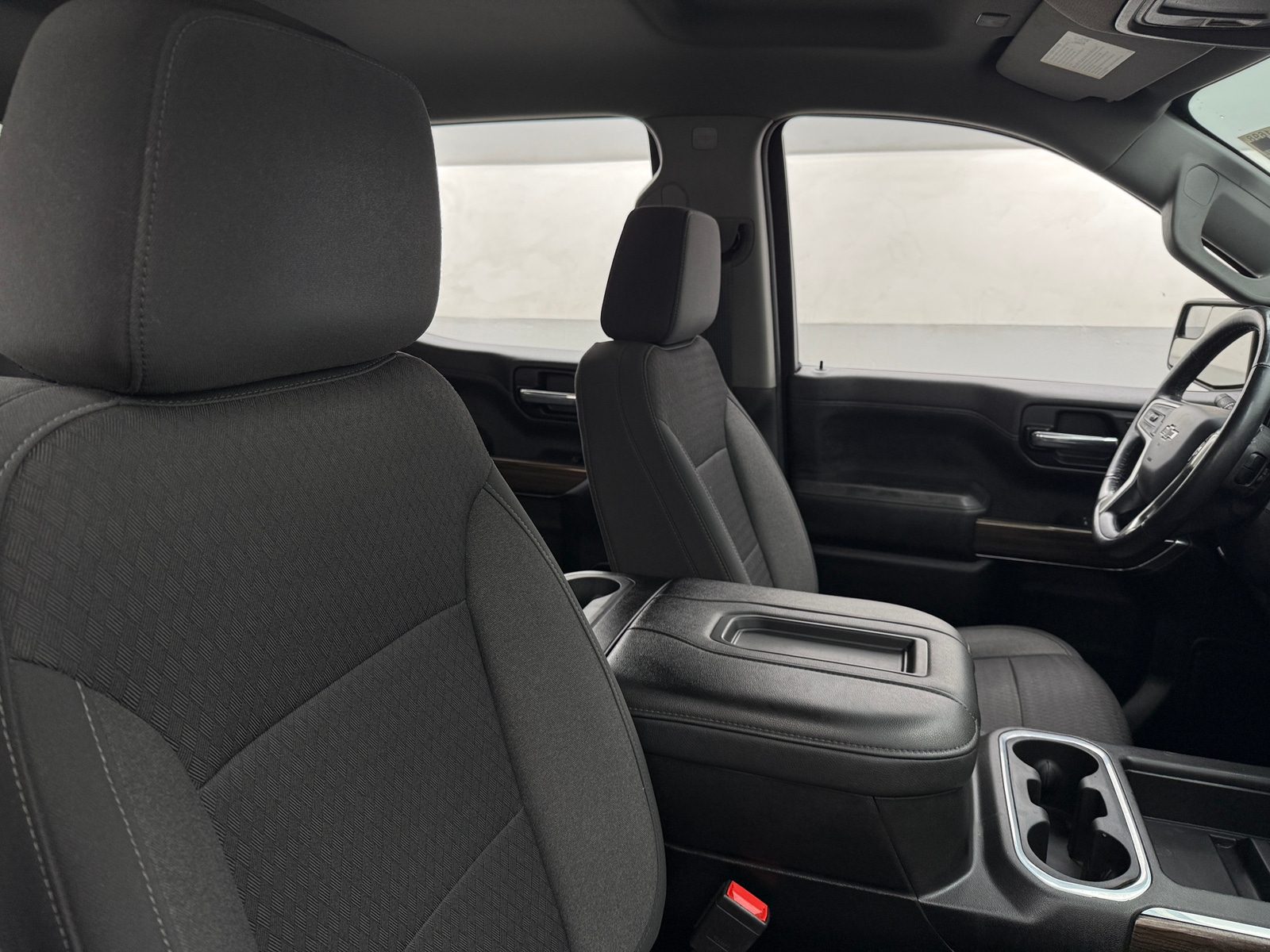 Thumbnail: 2022 Chevrolet Silverado 1500 - 2