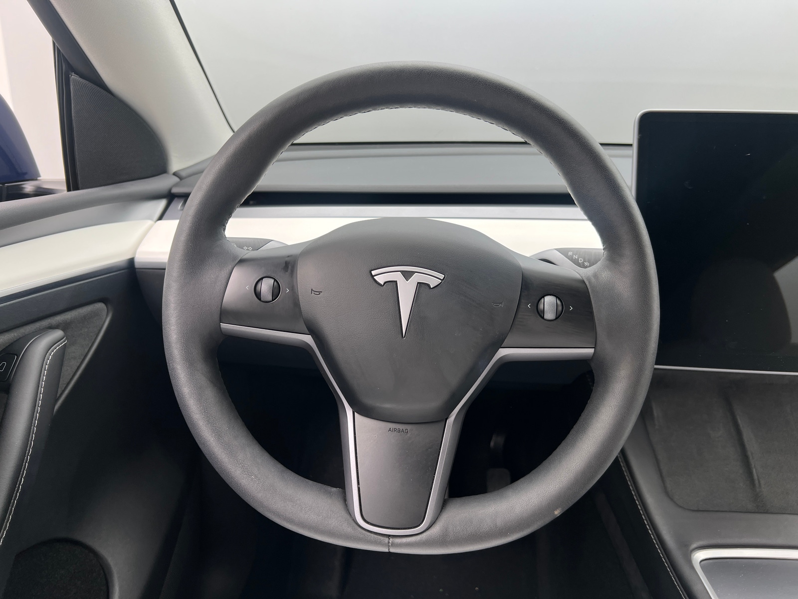 Thumbnail: 2023 Tesla Model Y - 4