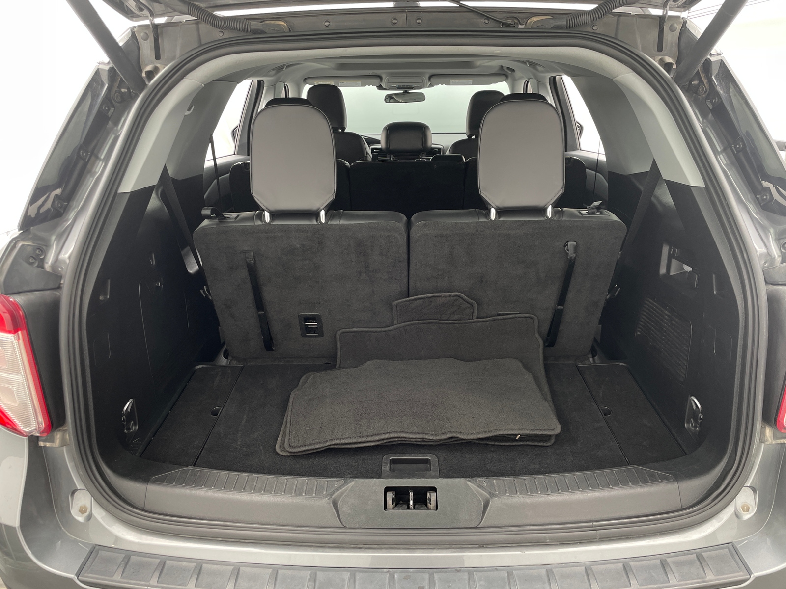 Thumbnail: 2024 Ford Explorer - 7