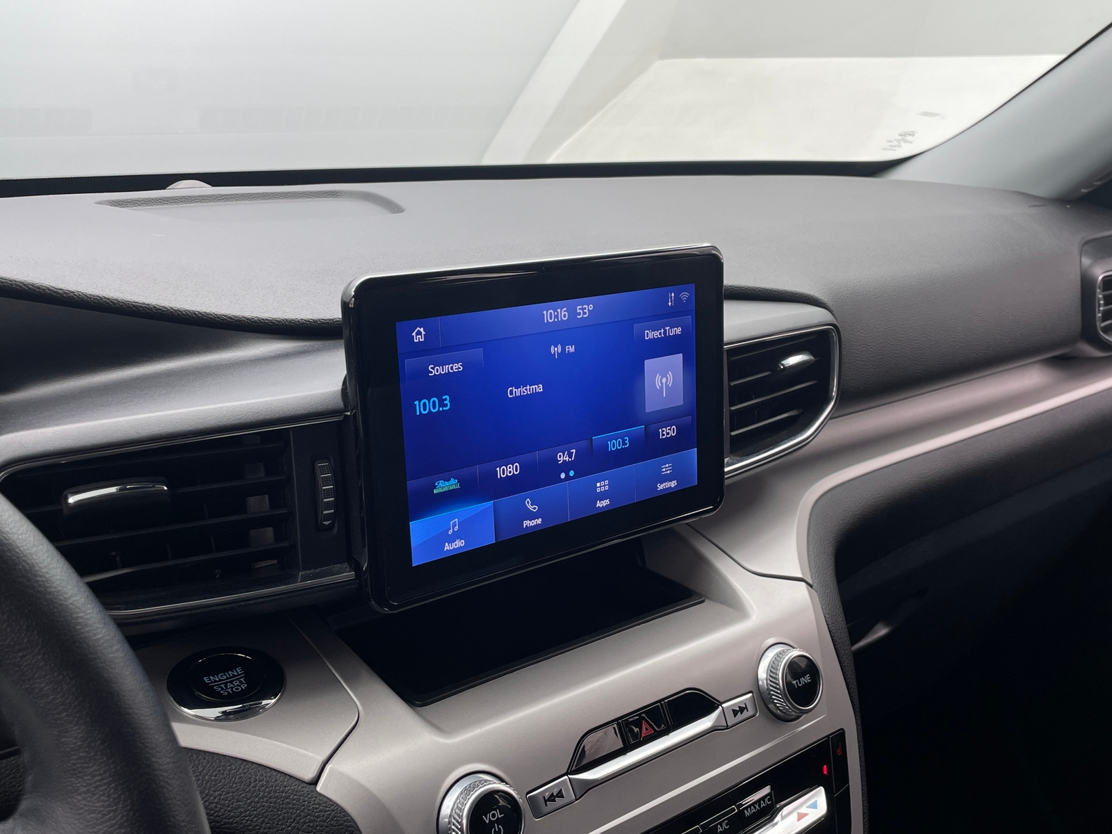 Thumbnail: 2024 Ford Explorer - 4