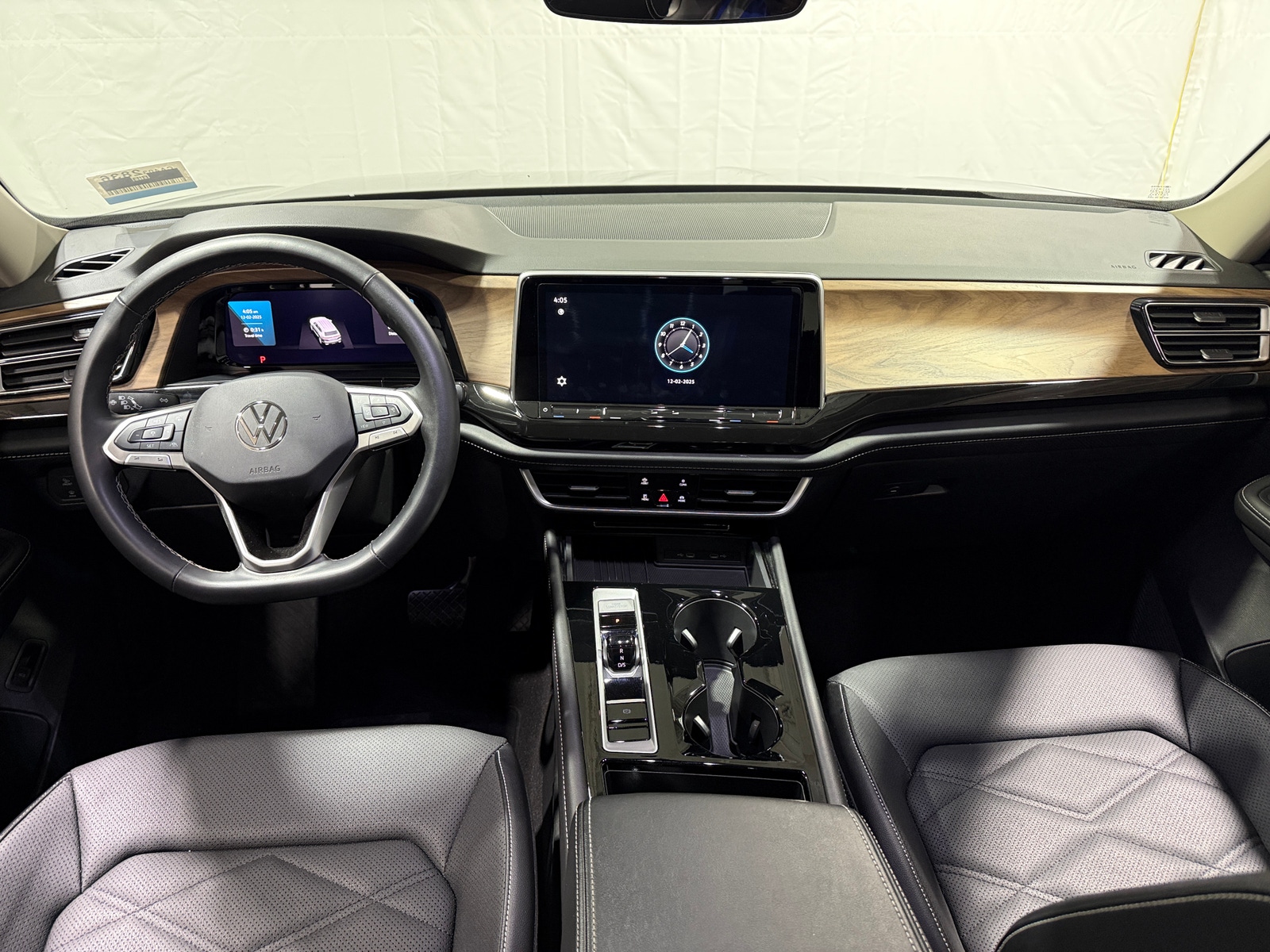 Thumbnail: 2025 Volkswagen Atlas - 2