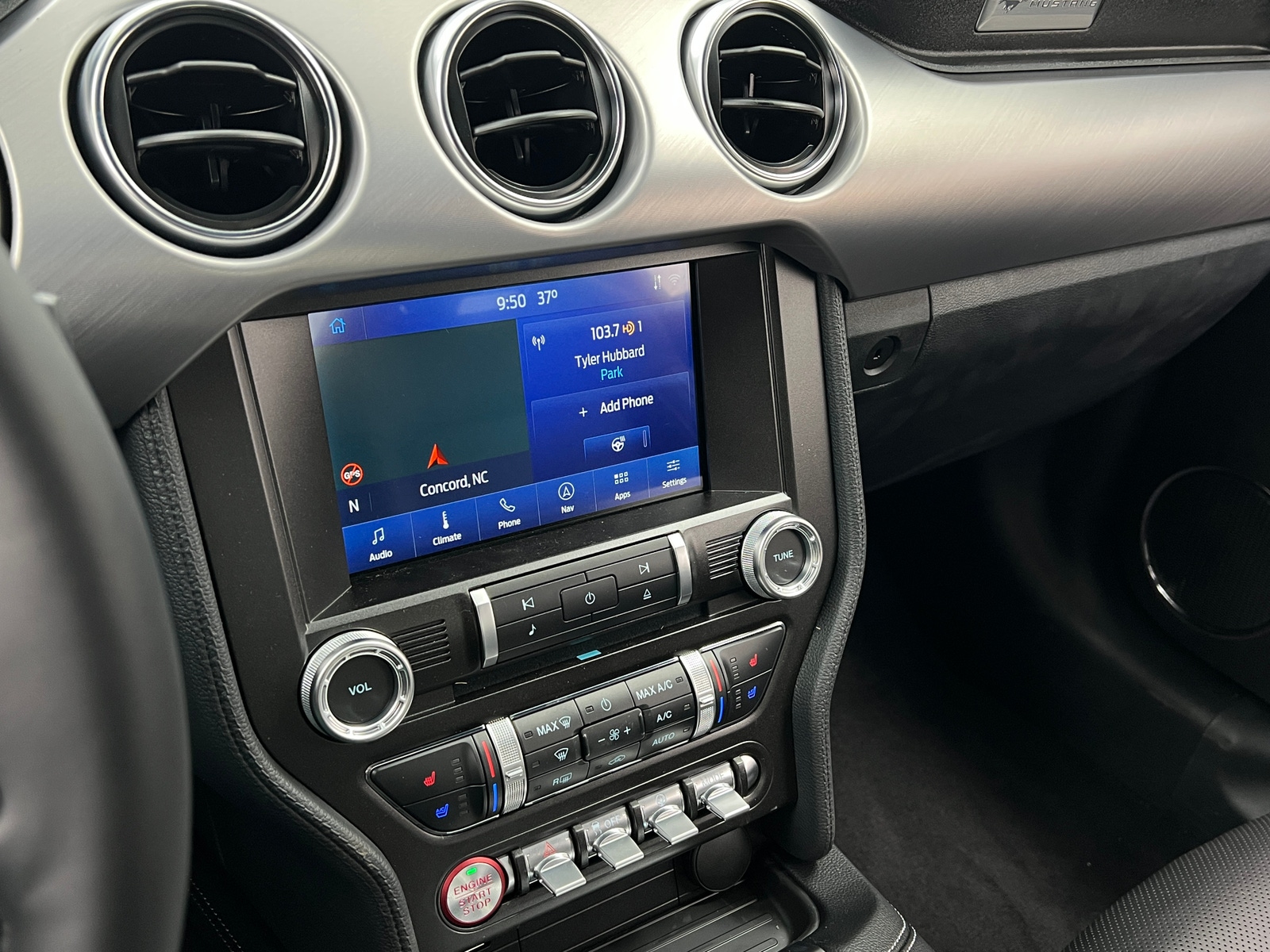 Thumbnail: 2022 Ford Mustang - 2