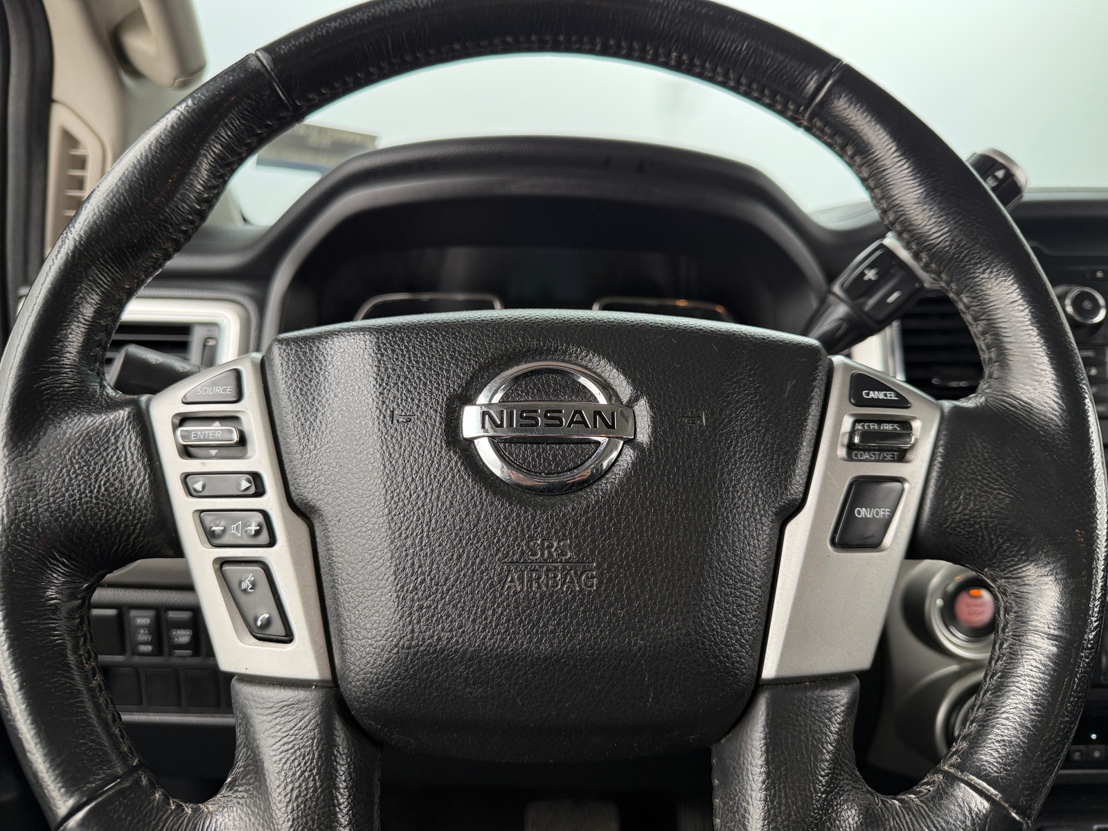 Thumbnail: 2019 Nissan Titan - 5