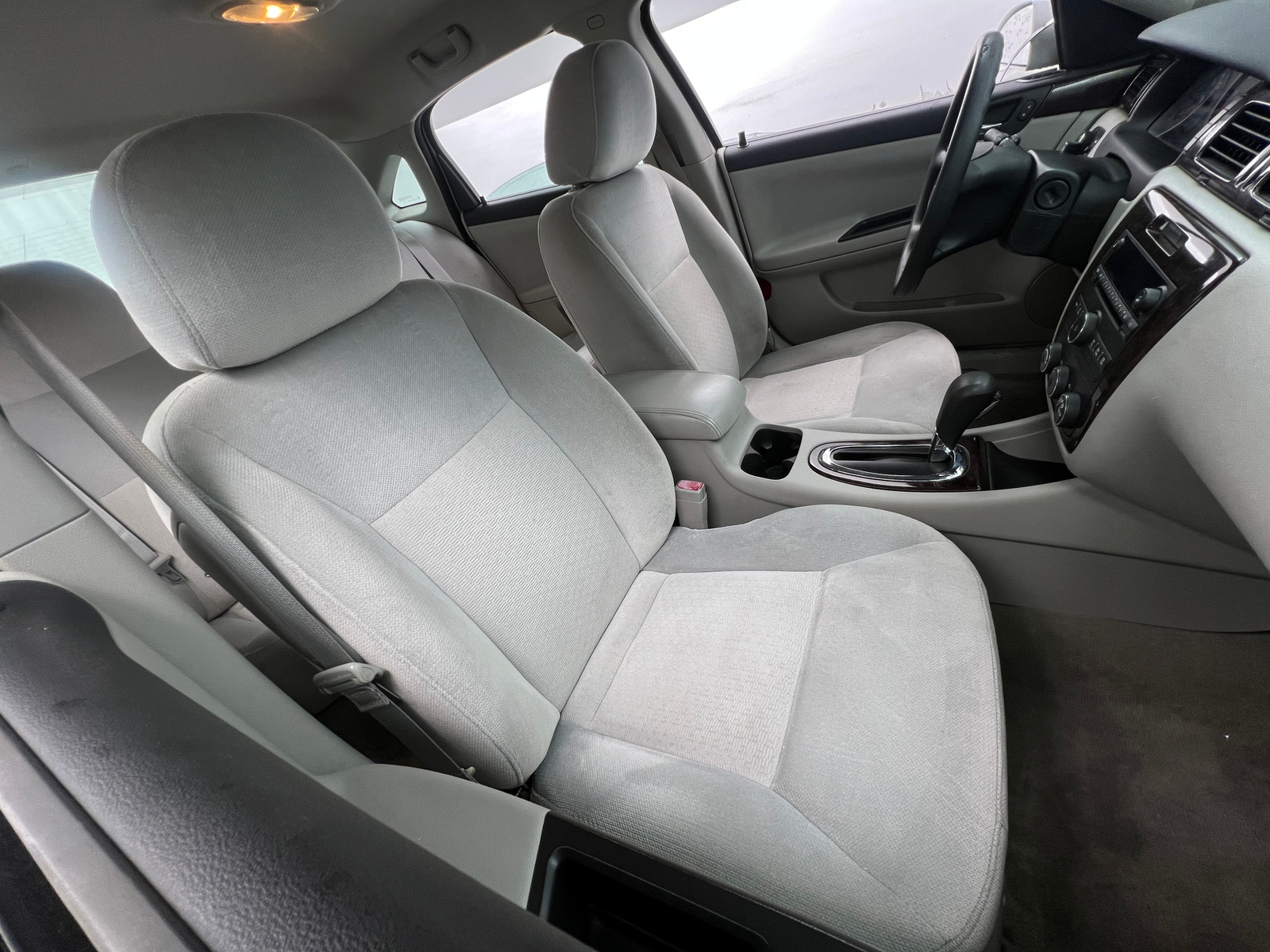 Thumbnail: 2014 Chevrolet Impala - 2