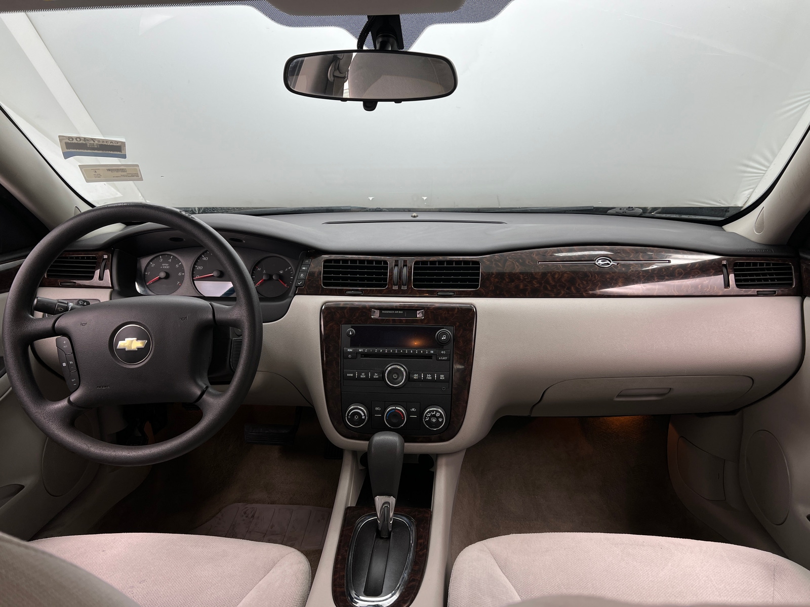 Thumbnail: 2014 Chevrolet Impala - 3