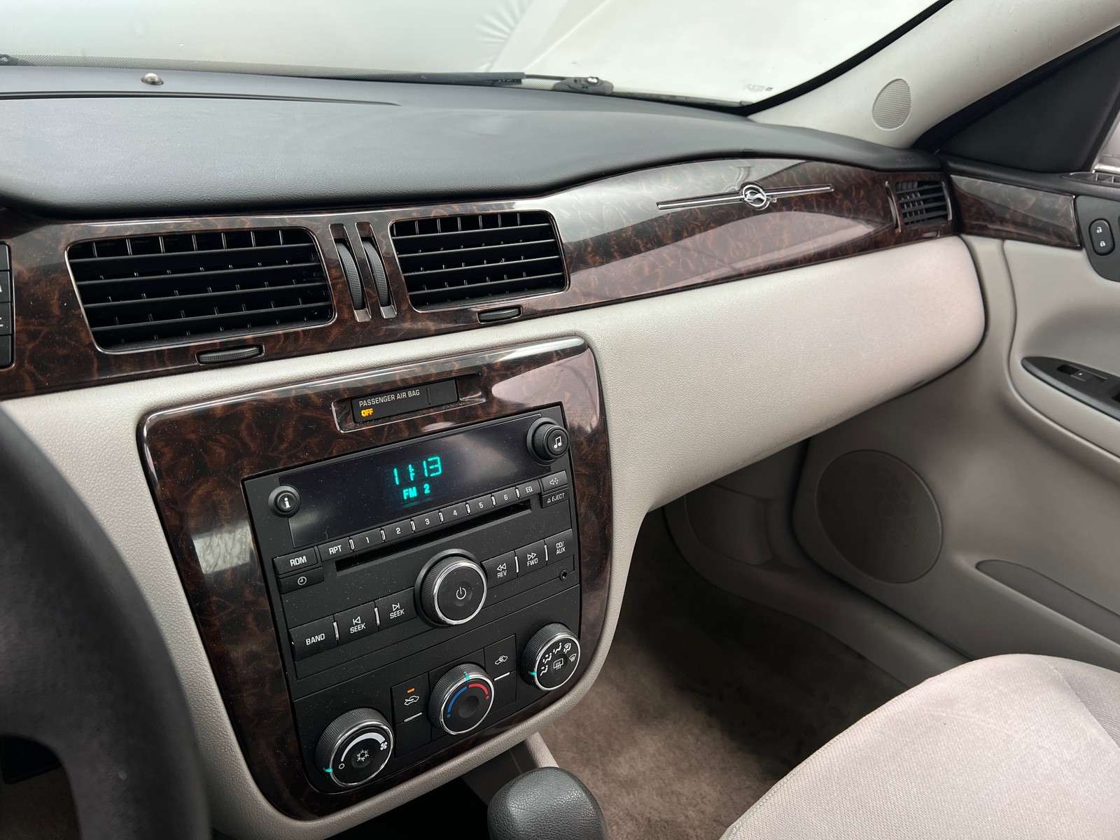 Thumbnail: 2014 Chevrolet Impala - 4