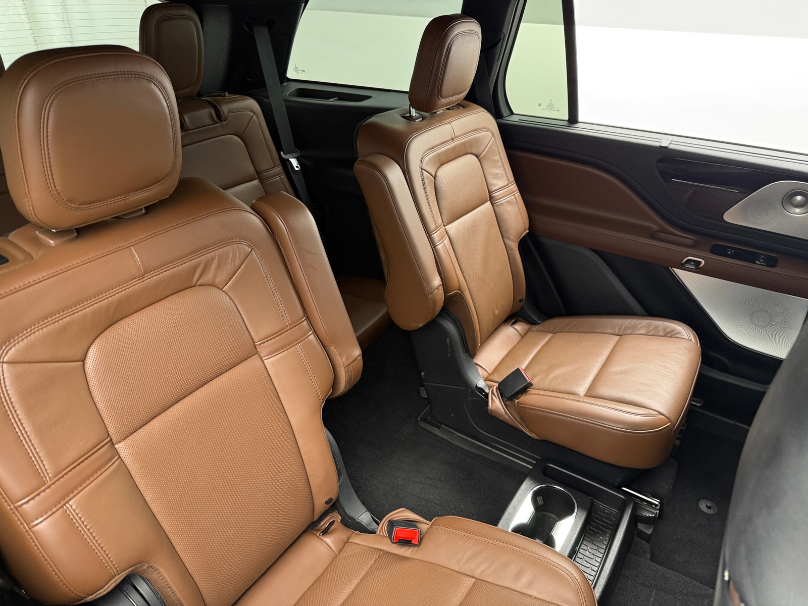 Thumbnail: 2021 Lincoln Aviator - 5