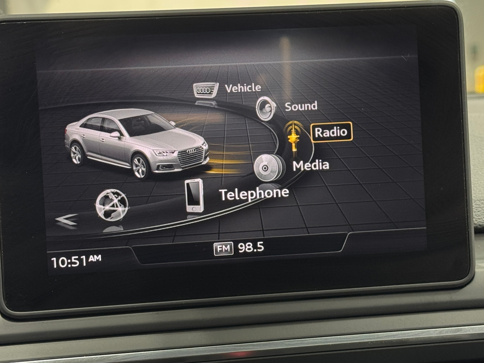 Thumbnail: 2019 Audi A4 - 3