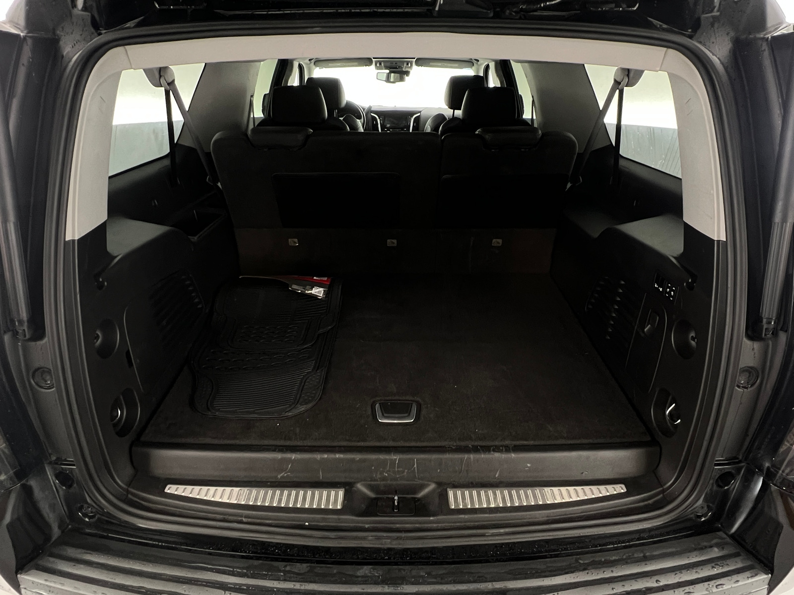 Thumbnail: 2016 Cadillac Escalade - 6