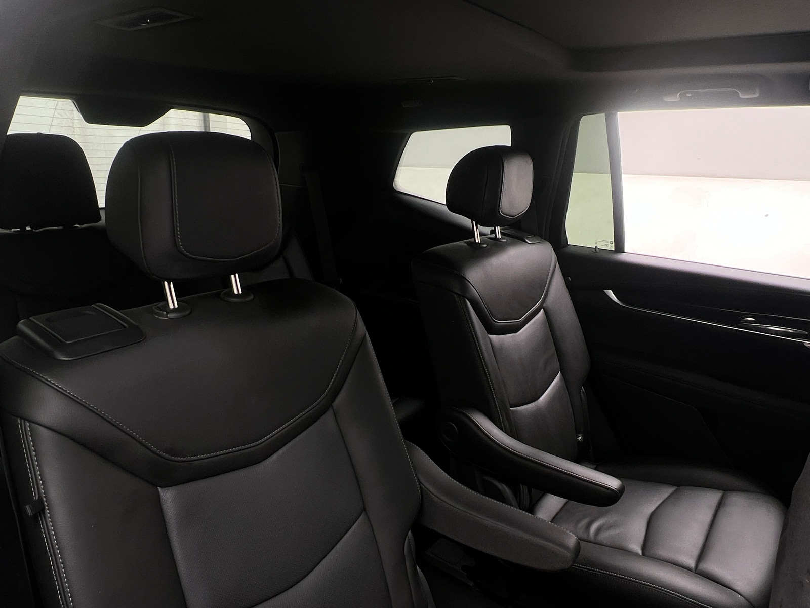 Thumbnail: 2025 Cadillac XT6 - 5