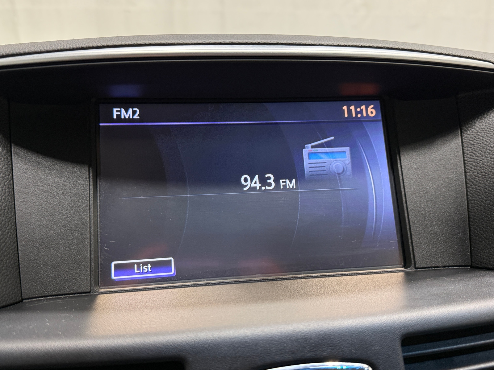 Thumbnail: 2015 INFINITI Q70 - 3