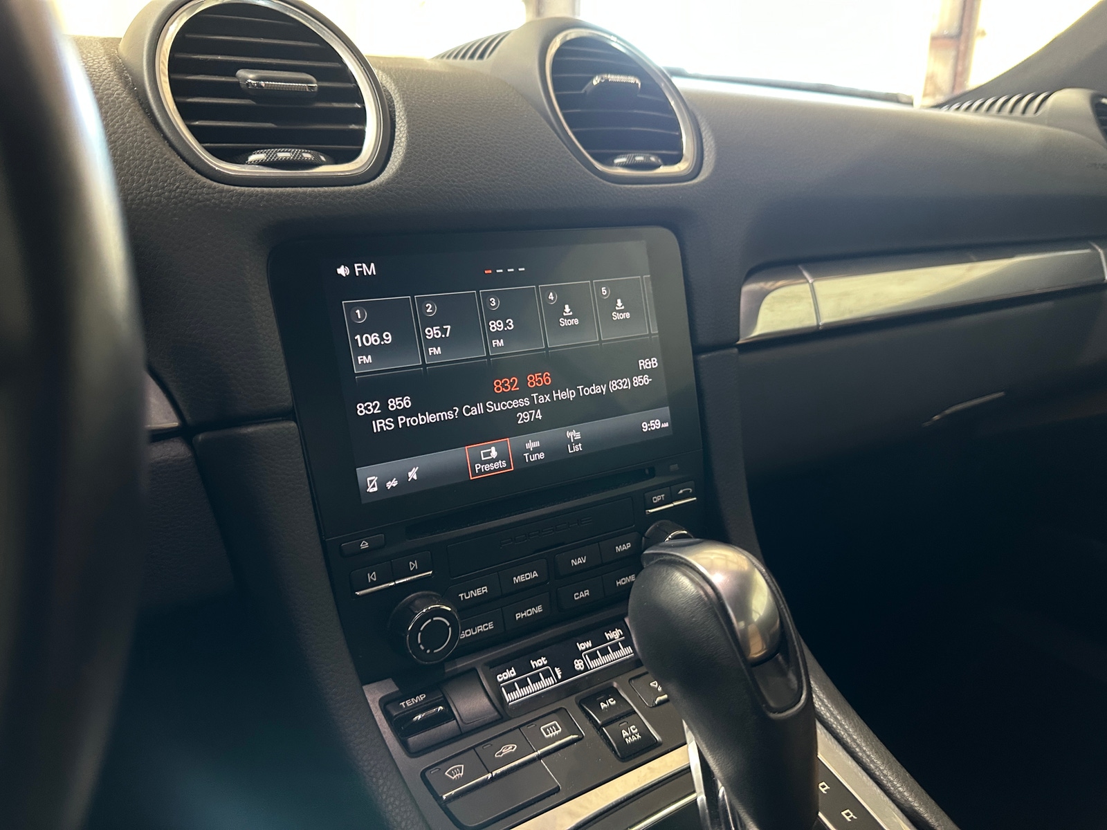 Thumbnail: 2018 Porsche 718 Cayman - 2