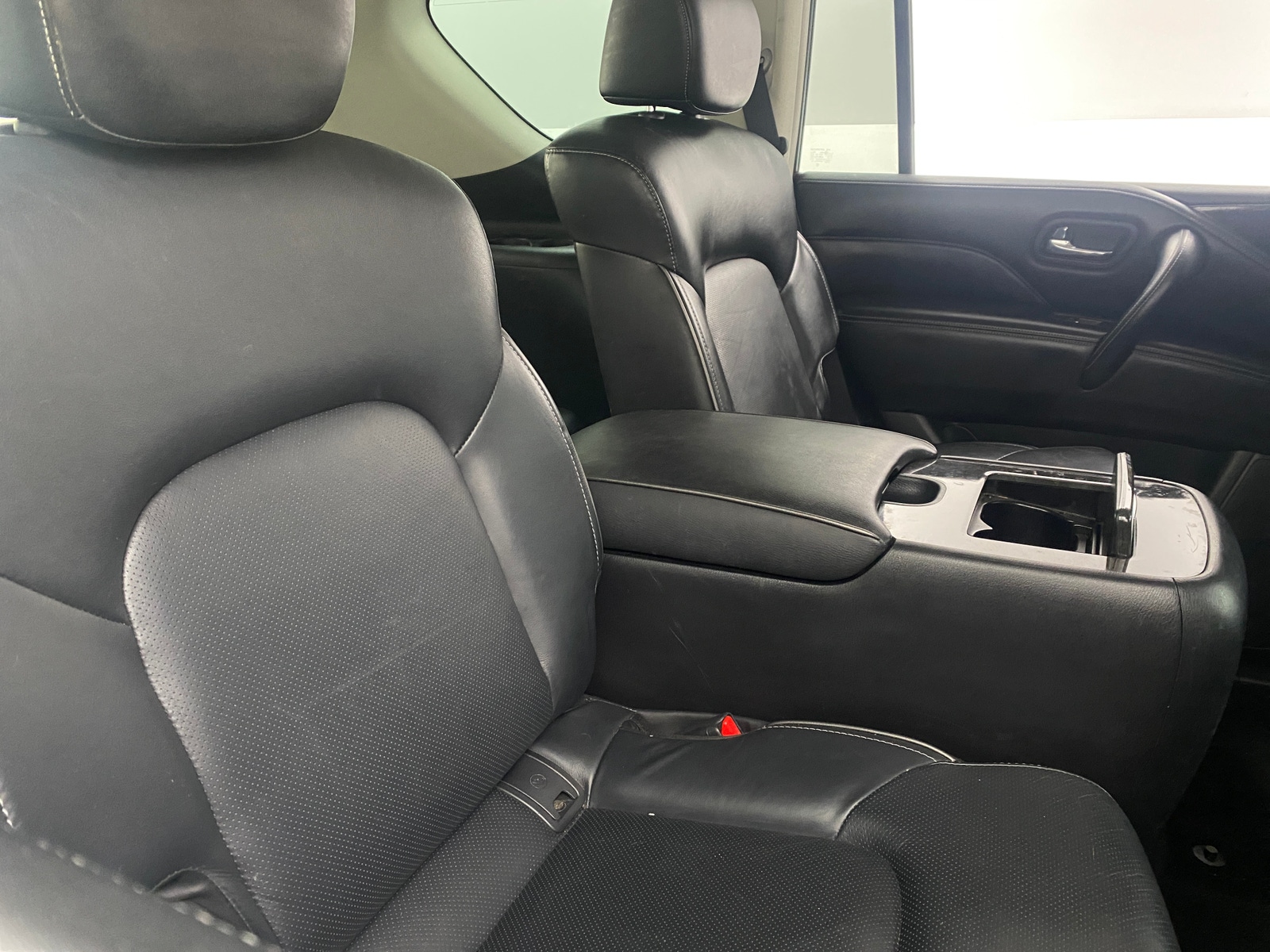 Thumbnail: 2022 INFINITI QX80 - 5