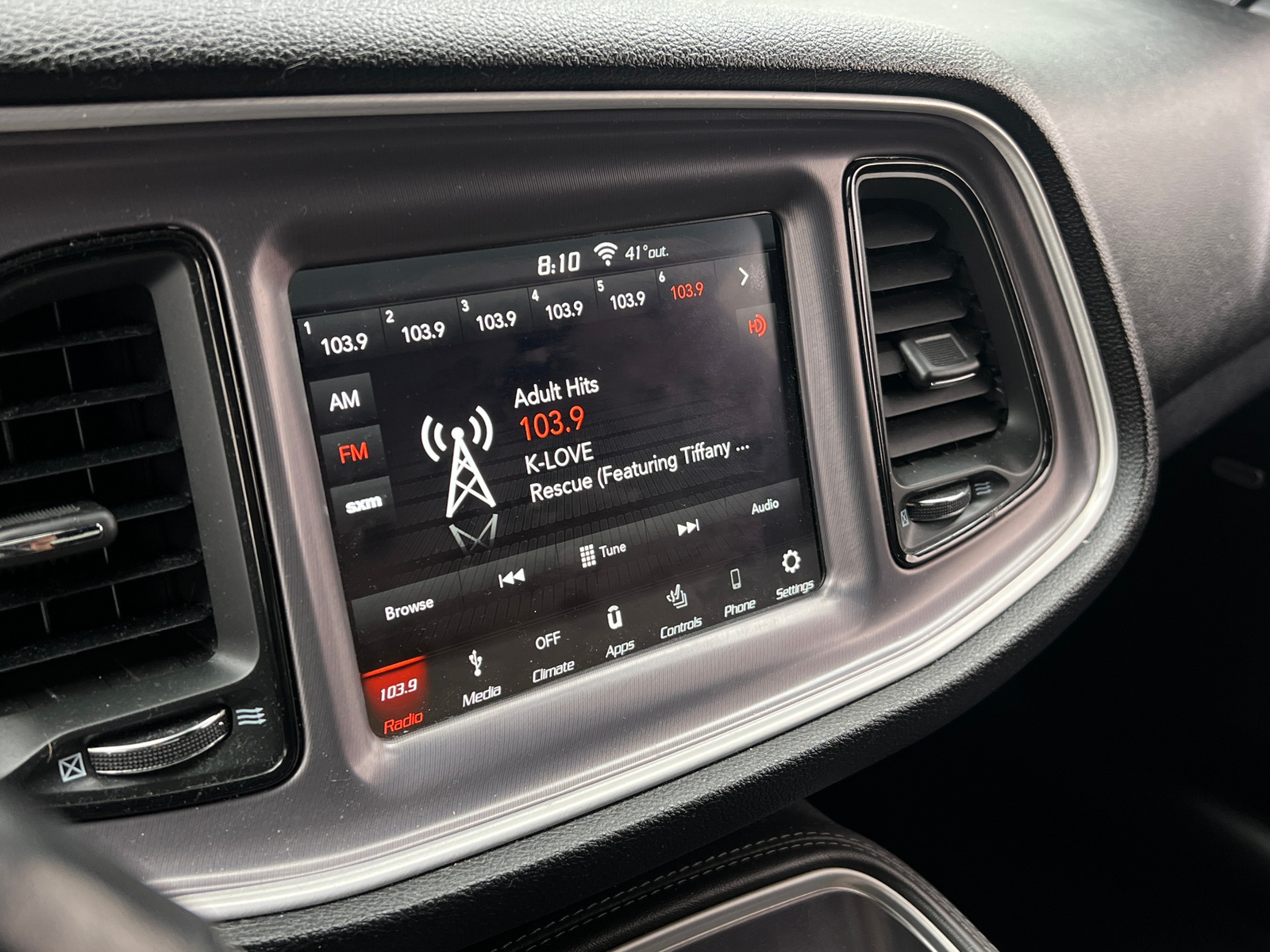 Thumbnail: 2019 Dodge Challenger - 3