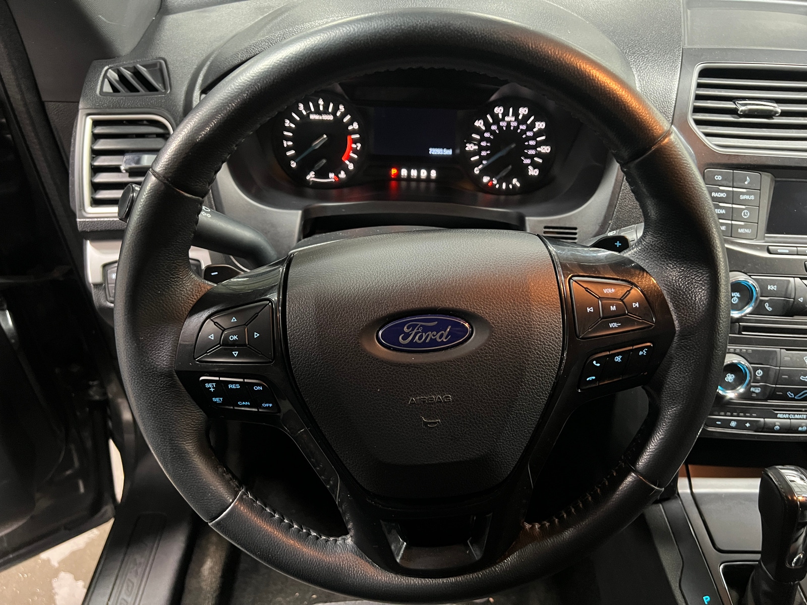 Thumbnail: 2017 Ford Explorer - 5