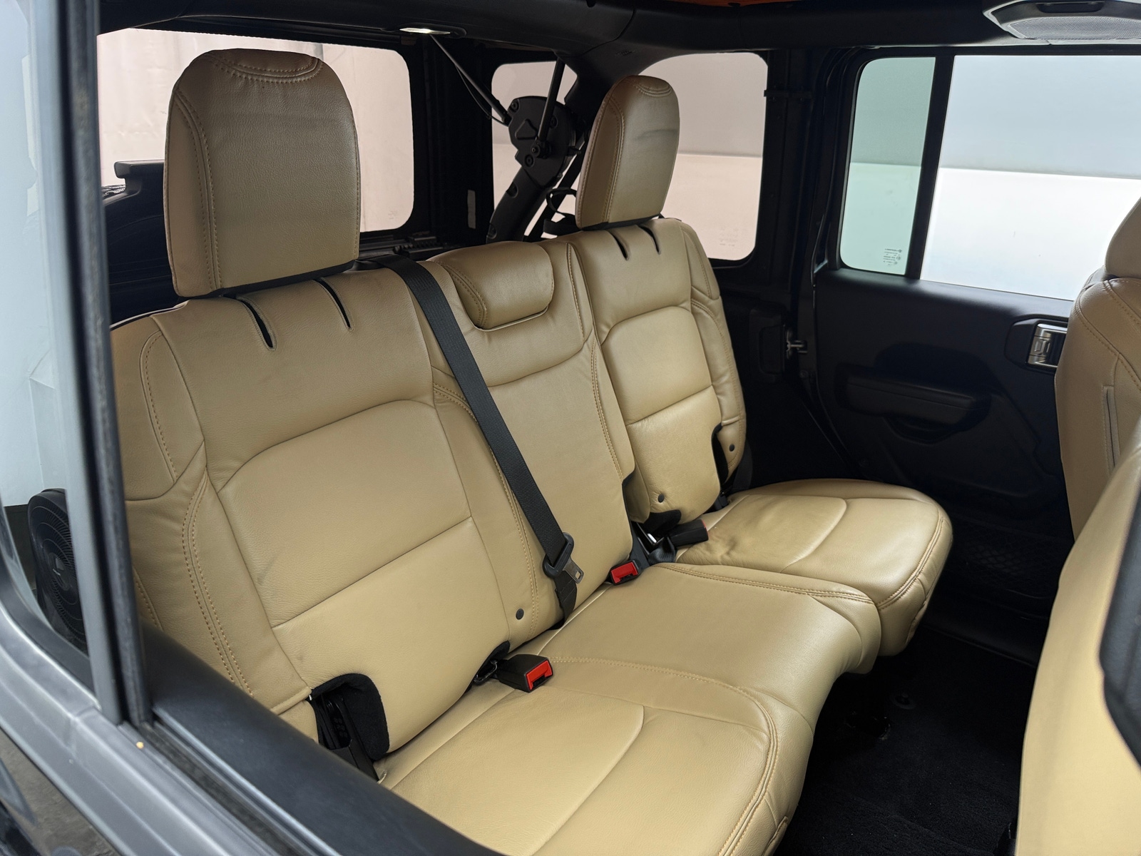 Thumbnail: 2019 Jeep Wrangler - 6