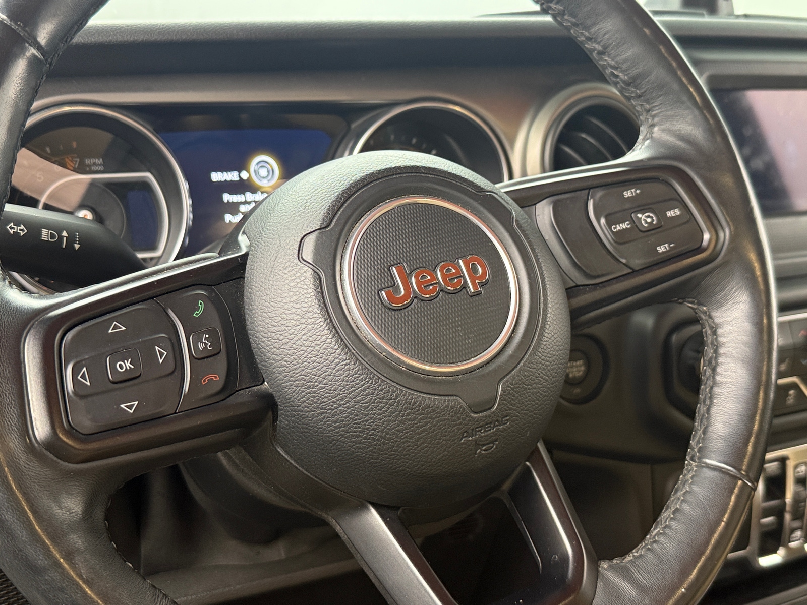 Thumbnail: 2019 Jeep Wrangler - 5