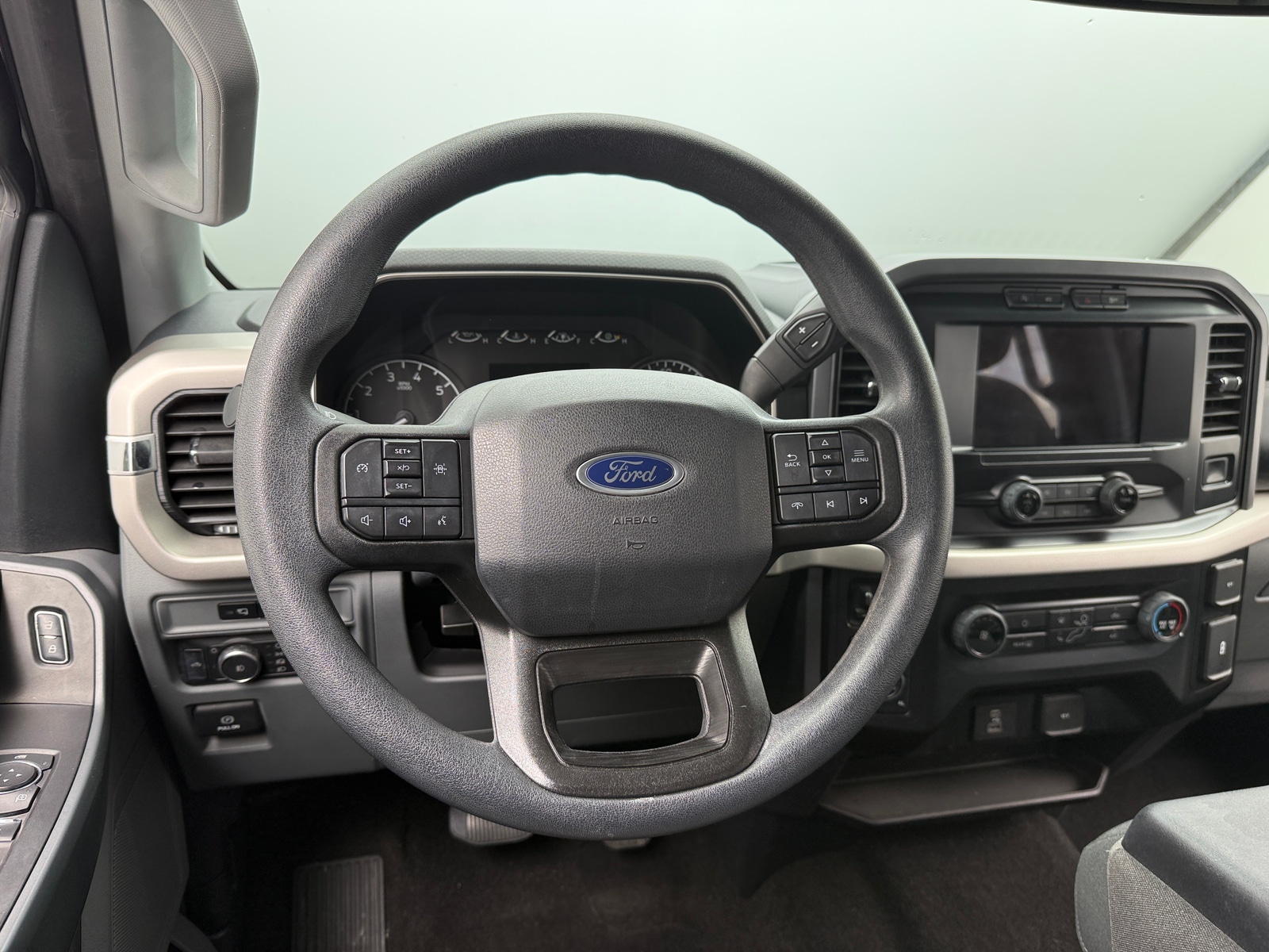 Thumbnail: 2021 Ford Econoline - 5